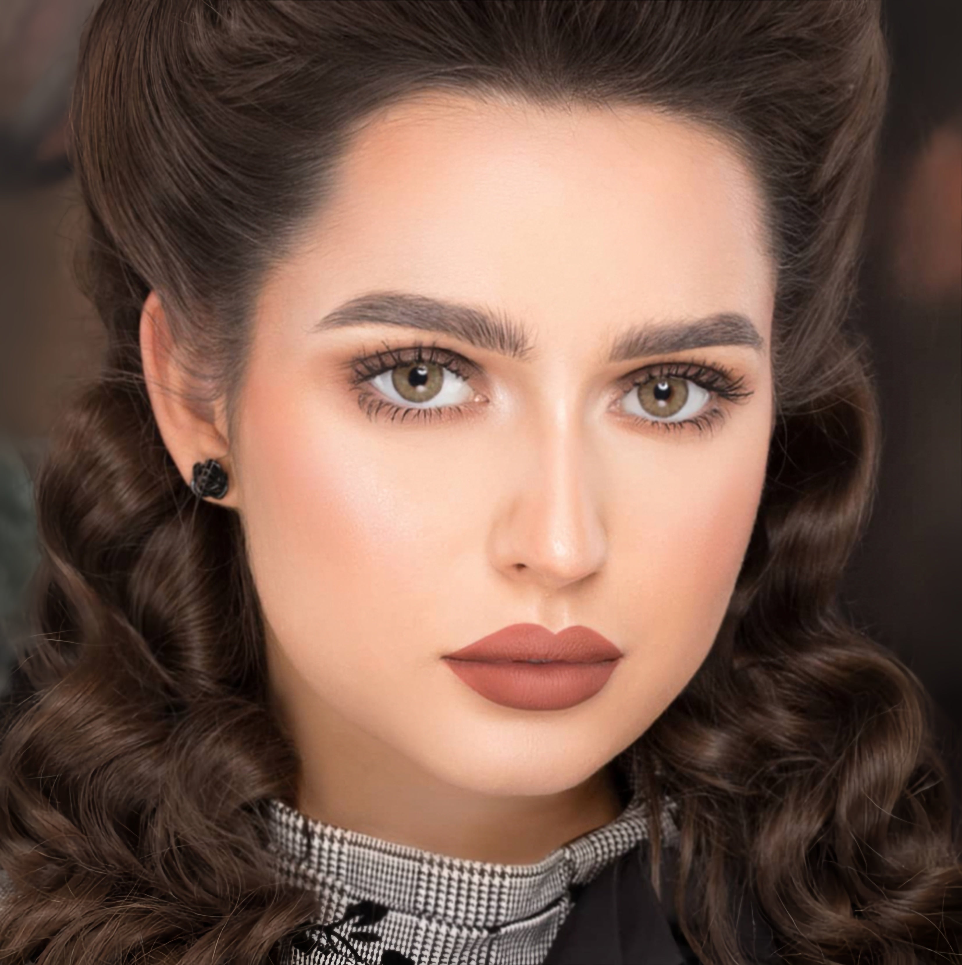 Naturèl La Hazel (Monthly)